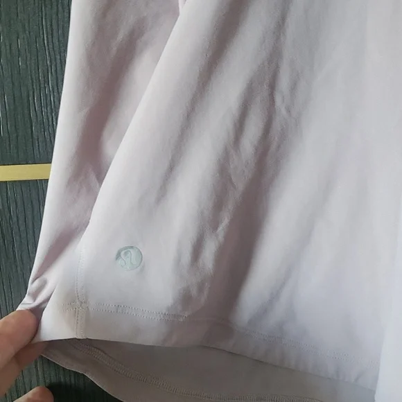 Lululemon - Picture 4 of 4